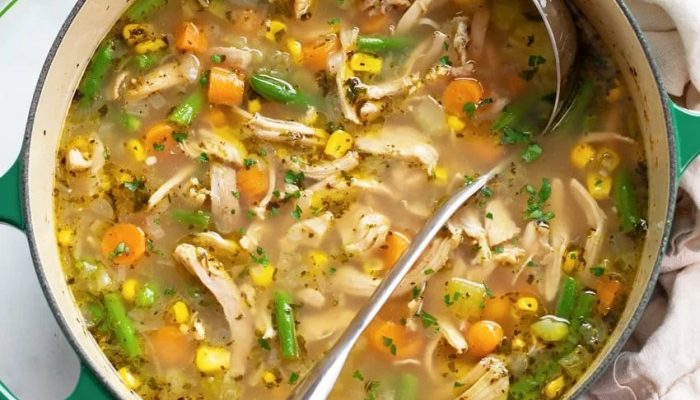 Simple Chicken and Vegetable Soup Recipe A Culinary Delight